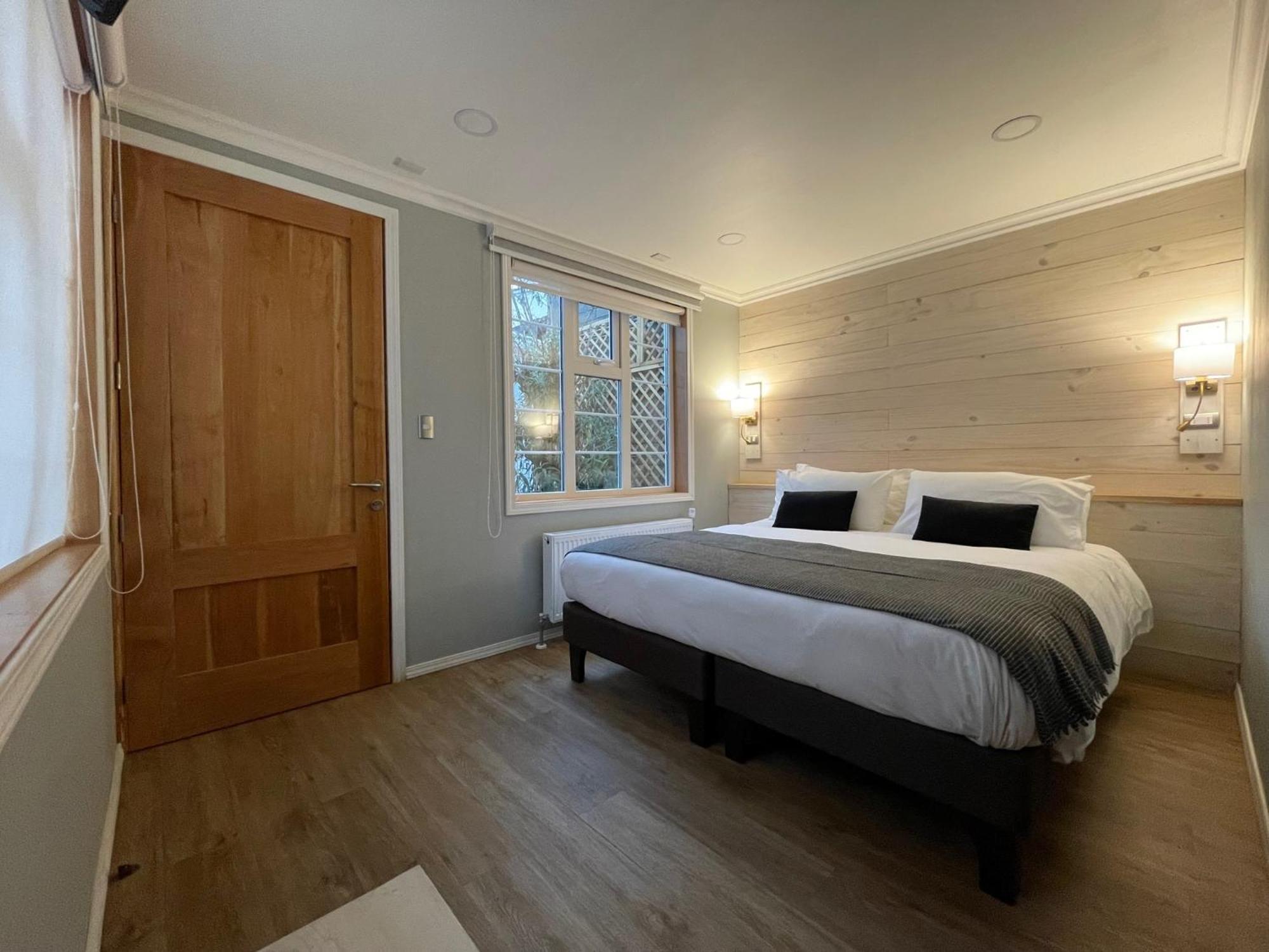 Hostal Boutique Puerta Roja Πούντα Αρένας Εξωτερικό φωτογραφία
