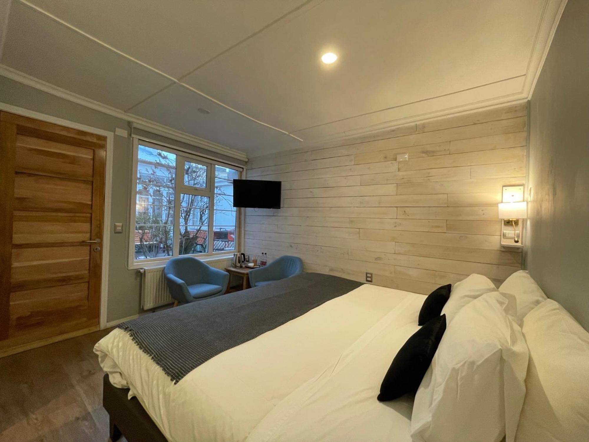 Hostal Boutique Puerta Roja Πούντα Αρένας Εξωτερικό φωτογραφία