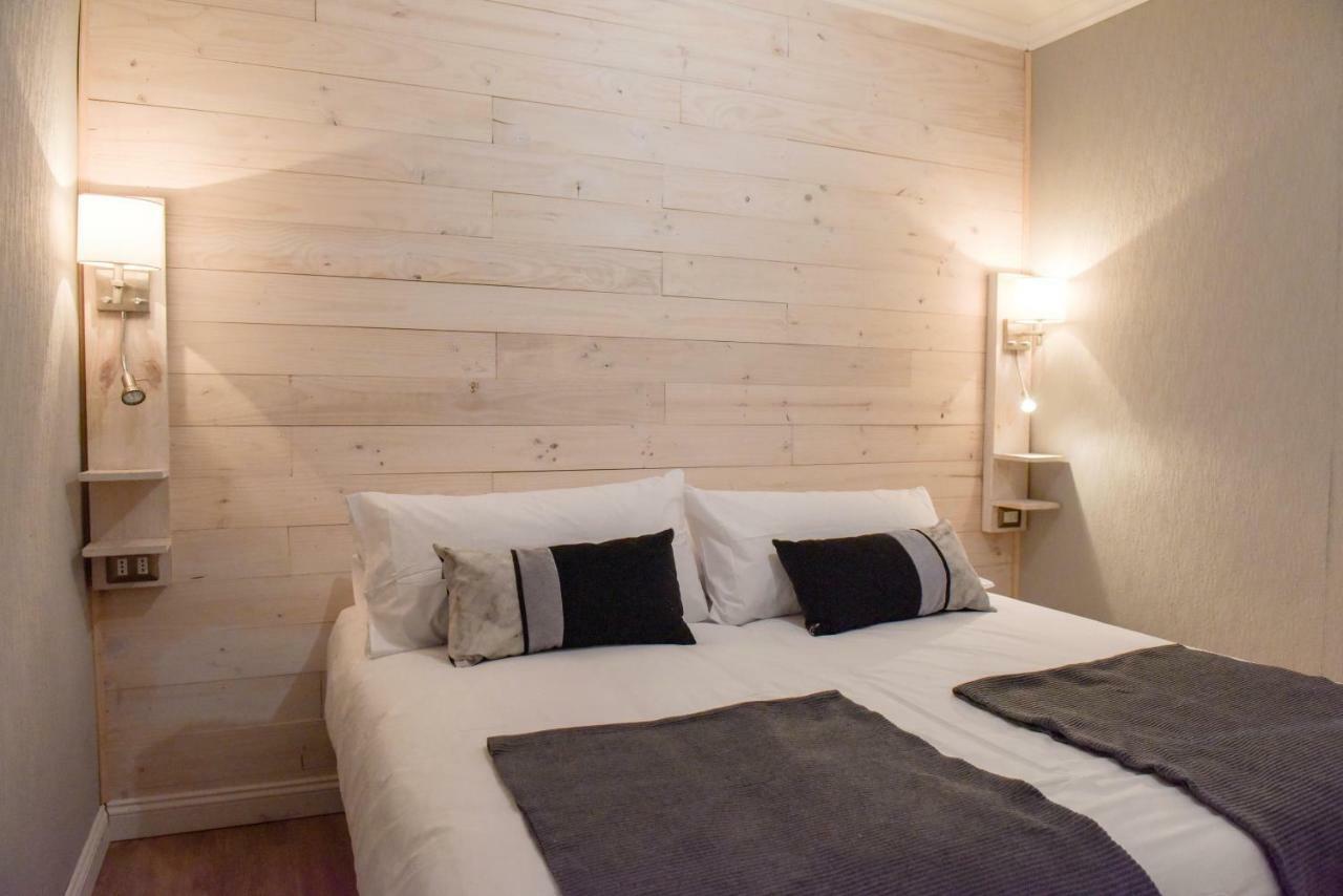 Hostal Boutique Puerta Roja Πούντα Αρένας Εξωτερικό φωτογραφία
